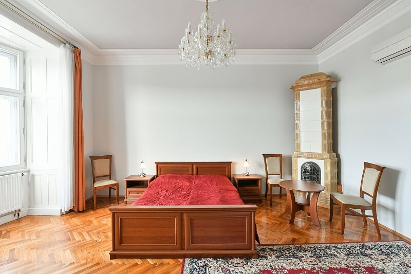 Rašínovo nábřeží, Nové Město - Prague 2 | Rent, Apartment Two-bedroom (3+1), 104 m²