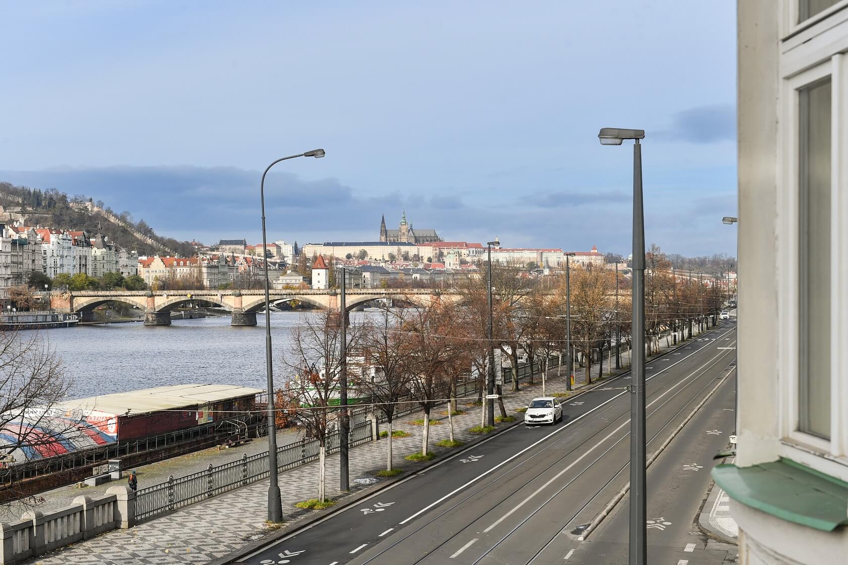 Rašínovo nábřeží, Nové Město - Praha 2 | Pronájem, Byt 3+1, 104 m²