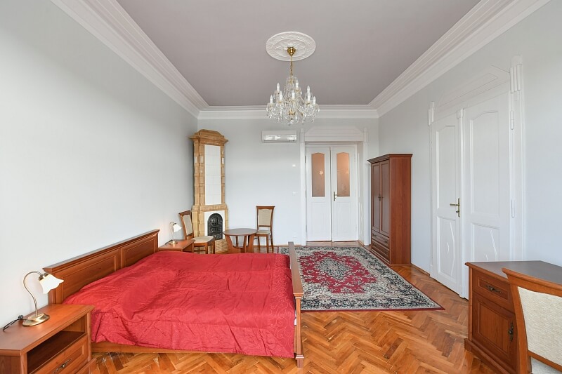 Rašínovo nábřeží, Nové Město - Prague 2 | Rent, Apartment Two-bedroom (3+1), 104 m²