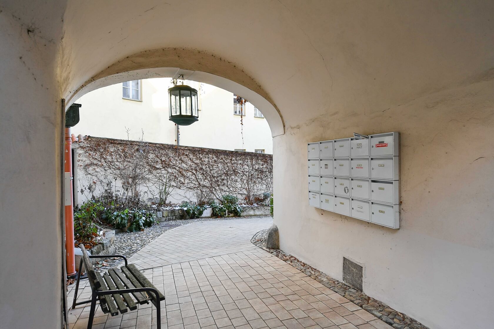 Valdštejnské náměstí, Malá Strana - Prague 1 | Rent, Apartment Studio (1+1), 60 m²