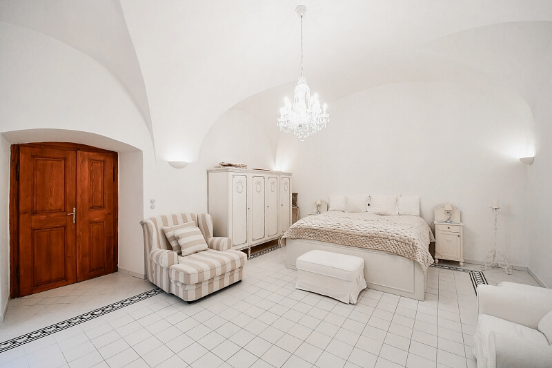 Valdštejnské náměstí, Malá Strana - Praha 1 | Pronájem, Byt 1+1, 60 m²