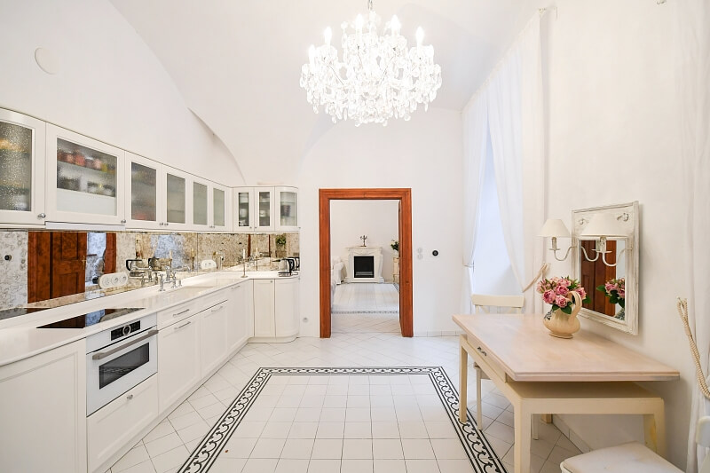 Valdštejnské náměstí, Malá Strana - Praha 1 | Pronájem, Byt 1+1, 60 m²