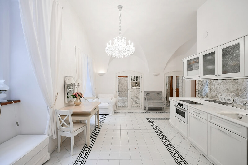 Valdštejnské náměstí, Malá Strana - Praha 1 | Pronájem, Byt 1+1, 60 m²