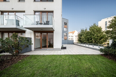 V Háji, Holešovice - Prague 7 | Sale, Apartment One-bedroom (2+kk), 137 m²