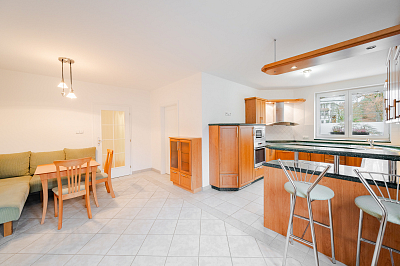 Slavětínská, Klánovice - Prague 9 | Rent, Apartment Two-bedroom (3+1), 190 m²