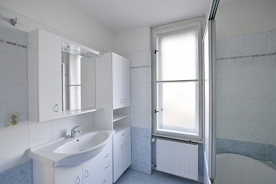 Bubenečská, Bubeneč - Prague 6 | Rent, Apartment Four-bedroom (5+1), 156 m²