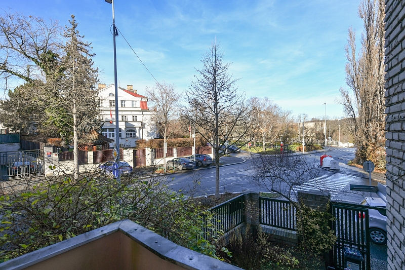 Bubenečská, Bubeneč - Prague 6 | Rent, Apartment Four-bedroom (5+1), 156 m²