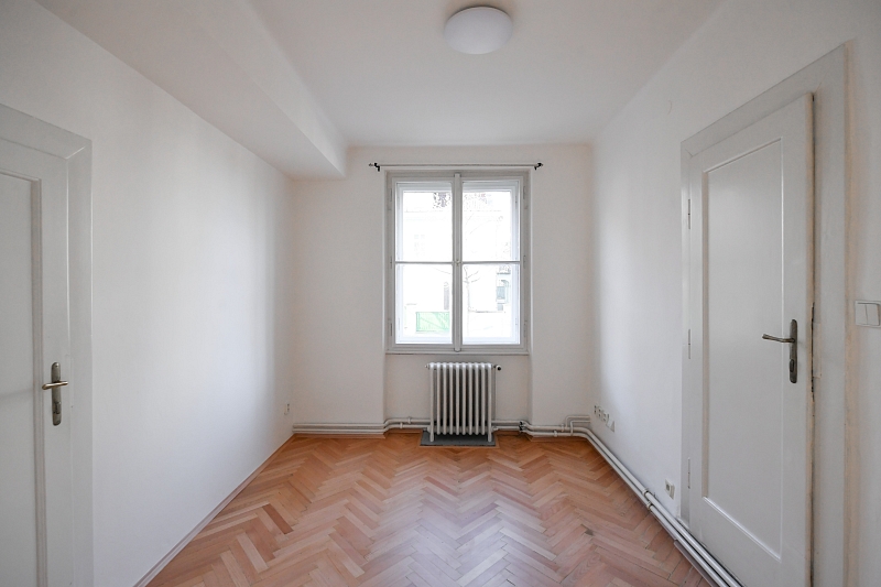 Bubenečská, Bubeneč - Prague 6 | Rent, Apartment Four-bedroom (5+1), 156 m²
