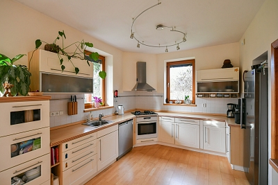 Javorová, Sulice - Praha-východ | Rent, House Three-bedroom (4+1), 162 m²