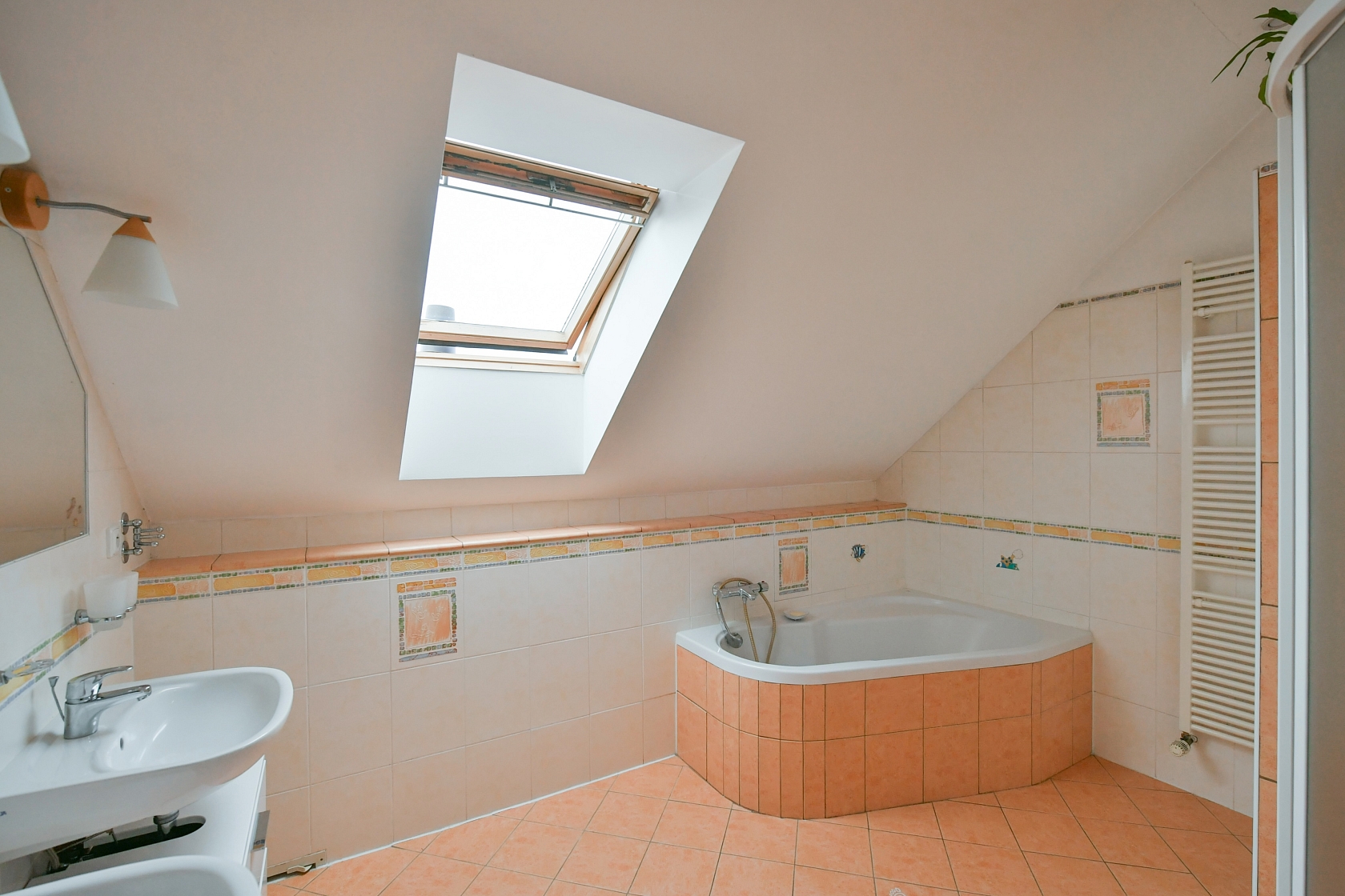 Javorová, Sulice - Praha-východ | Rent, House Three-bedroom (4+1), 162 m²