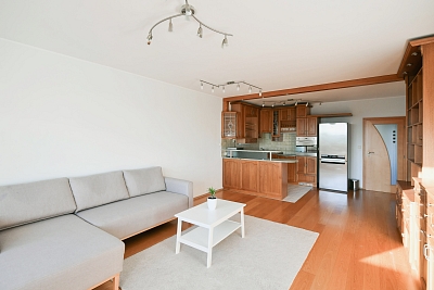 Sídlištní, Lysolaje - Praha 6 | Pronájem, Byt 3+kk, 79 m²