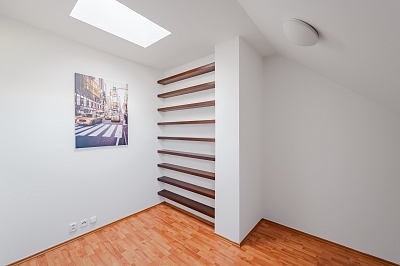 Březinova, Karlín - Praha 8 | Pronájem, Byt 3+kk, 112 m²