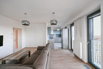 Olšanská, Žižkov - Praha 3 | Pronájem, Byt 2+kk, 65 m²
