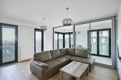 Olšanská, Žižkov - Praha 3 | Pronájem, Byt 2+kk, 65 m²