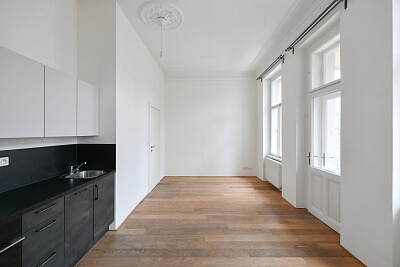 Kaizlovy sady, Karlín - Prague 8 | Rent, Apartment One-bedroom (2+kk), 58 m²