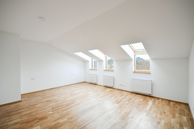 Šumavská, Karlovy Vary - Karlovy Vary | Prodej, Byt 3+kk, 130 m²