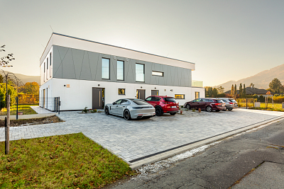 Čeladná - Frýdek-Místek | Sale, Apartment Three-bedroom (4+kk), 221 m²