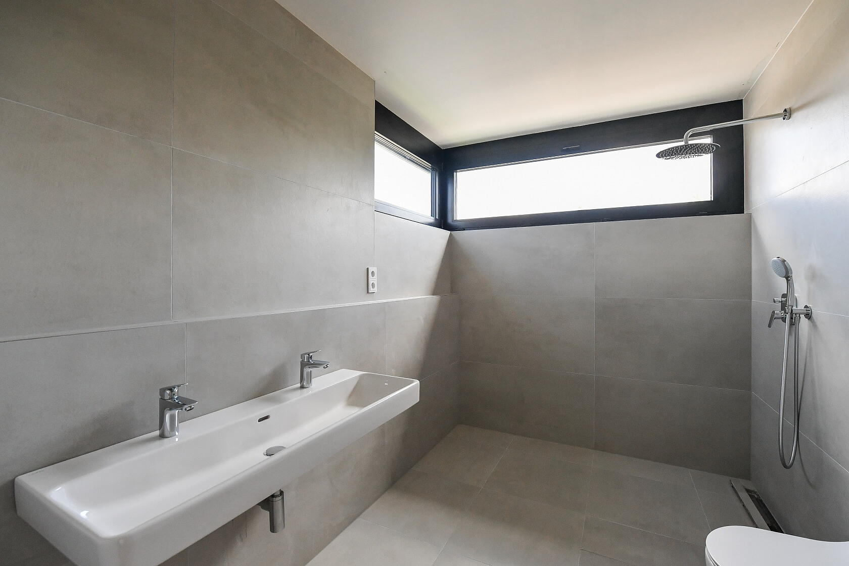 Dobřenická, Klánovice - Prague 9 | Sale, House Three-bedroom (4+kk), 211 m²