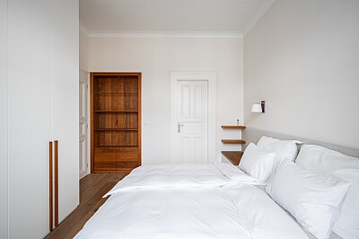 Šmeralova, Bubeneč - Prague 7 | Rent, Apartment Two-bedroom (3+kk), 111 m²