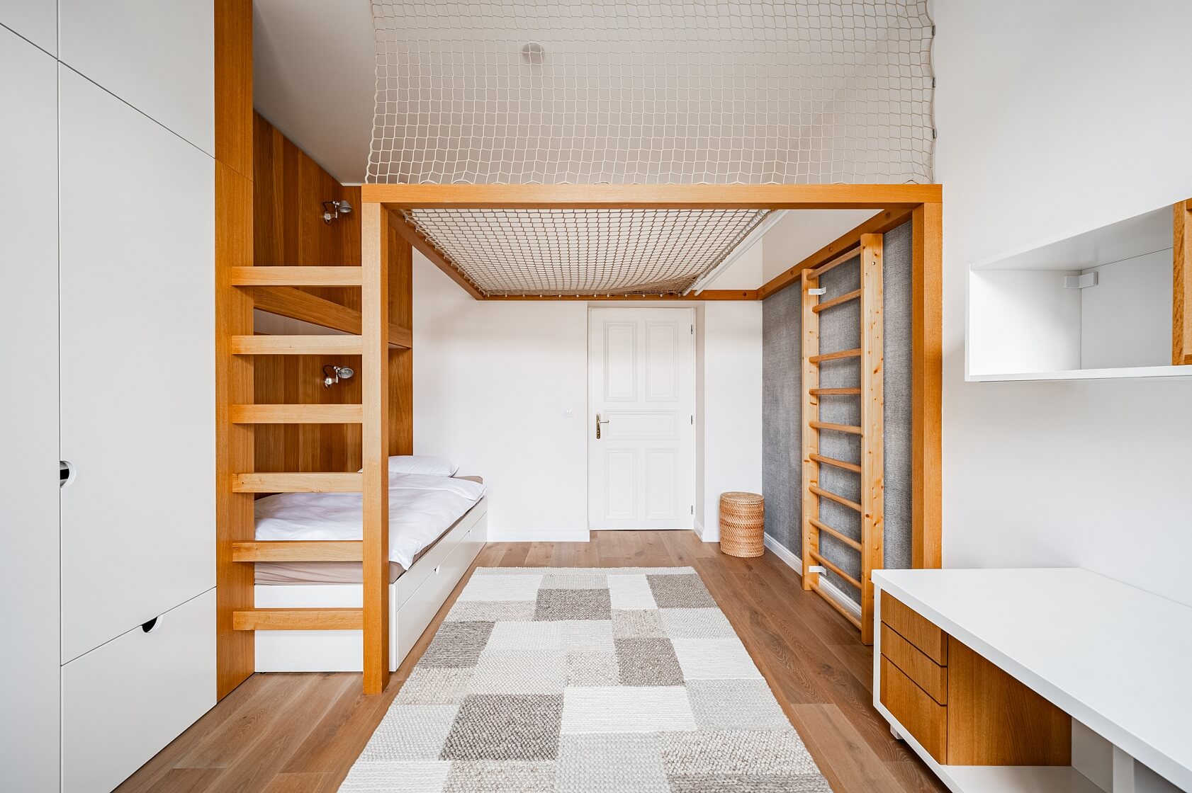 Šmeralova, Bubeneč - Praha 7 | Pronájem, Byt 3+kk, 111 m²