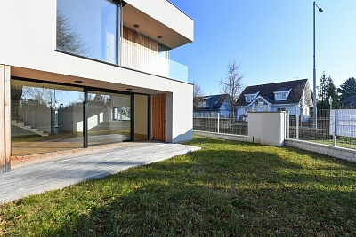 Dobřenická, Klánovice - Praha 9 | Prodej, Rodinný dům 4+kk, 211 m²