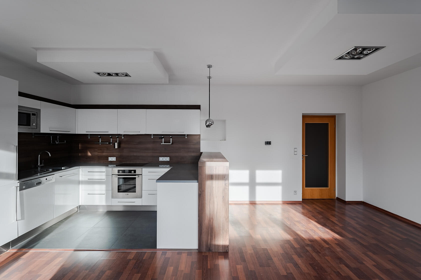Saratovská, Strašnice - Prague 10 | Rent, Apartment Two-bedroom (3+kk), 92 m²