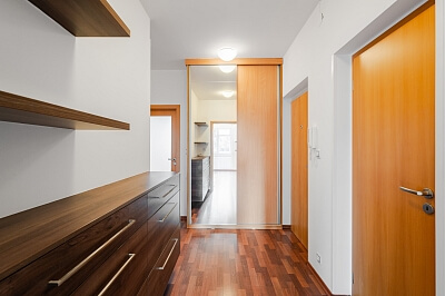 Saratovská, Strašnice - Prague 10 | Rent, Apartment Two-bedroom (3+kk), 92 m²