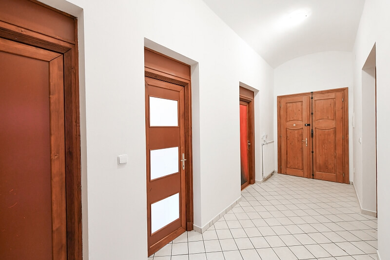 U Studánky, Bubeneč - Praha 7 | Prodej, Byt 3+1, 90 m²
