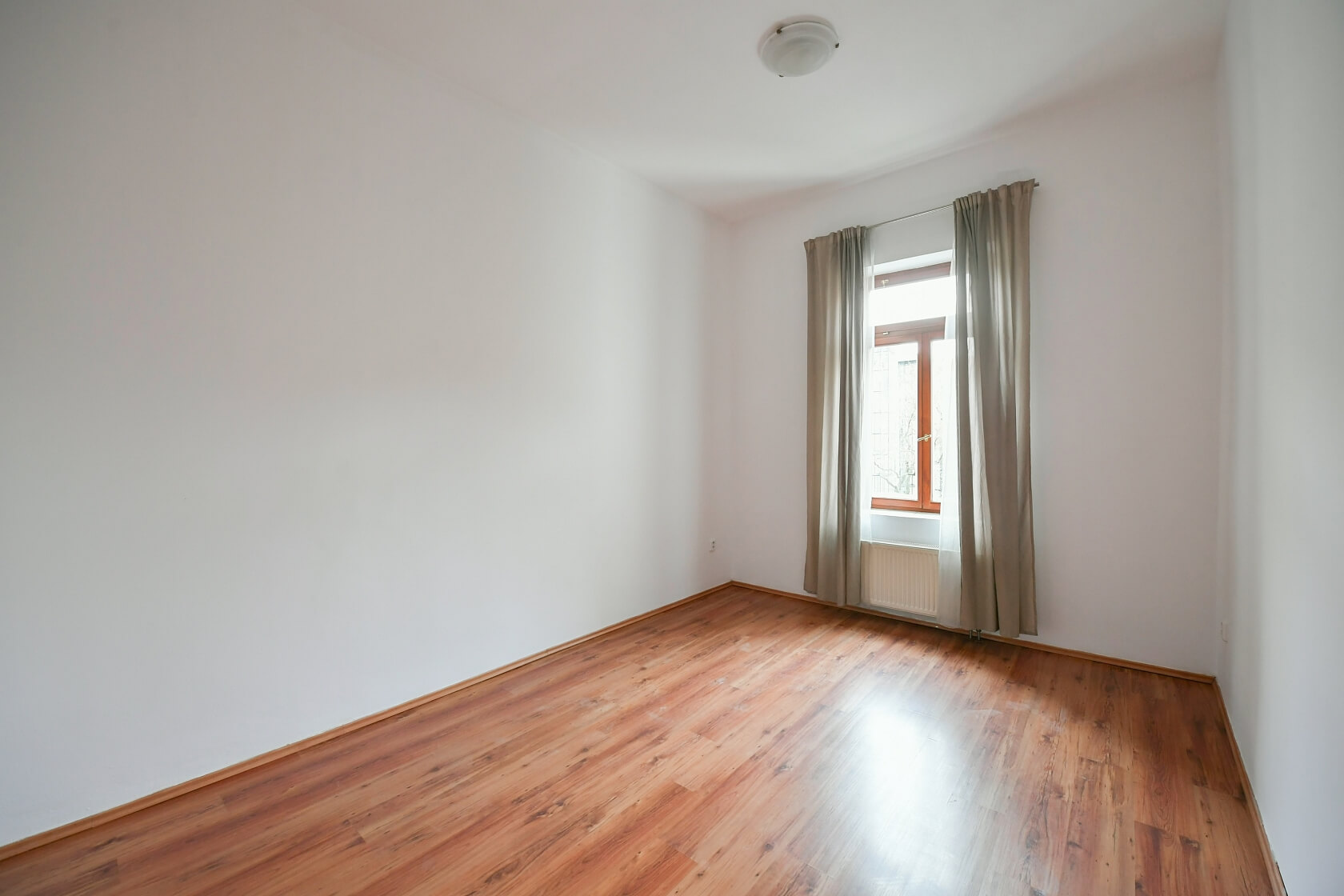 U Studánky, Bubeneč - Praha 7 | Prodej, Byt 3+1, 90 m²