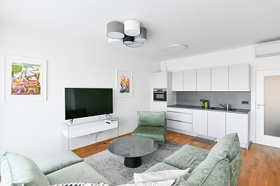 Za Karlínským přístavem, Karlín - Prague 8 | Rent, Apartment Two-bedroom (3+kk), 90 m²