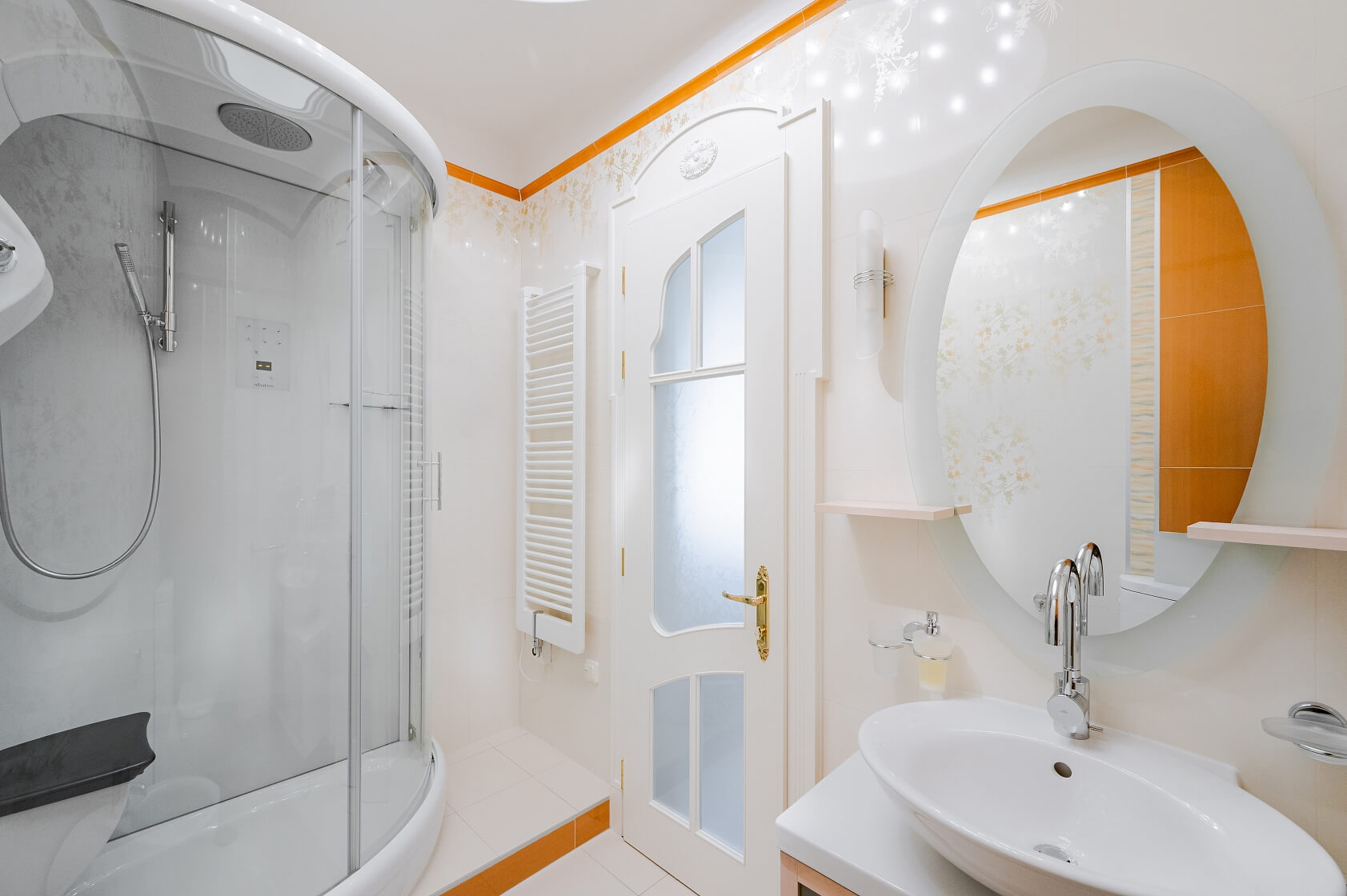 Moravská, Karlovy Vary - Karlovy Vary | Sale, Apartment Four-bedroom (5+kk), 146 m²