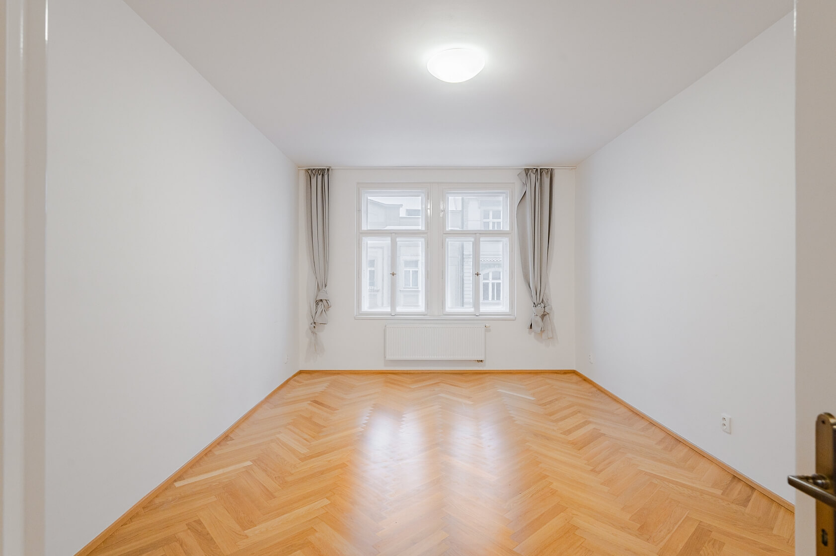 Kotevní, Smíchov - Prague 5 | Sale, Apartment Two-bedroom (3+kk), 105 m²