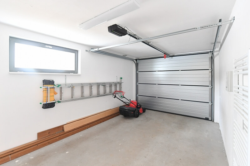 Starodvorská, Lysolaje - Praha 6 | Prodej, Rodinný dům 4+kk, 151 m²