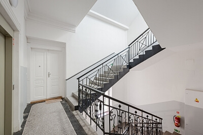 Kaizlovy sady, Karlín - Prague 8 | Rent, Apartment One-bedroom (2+kk), 57 m²