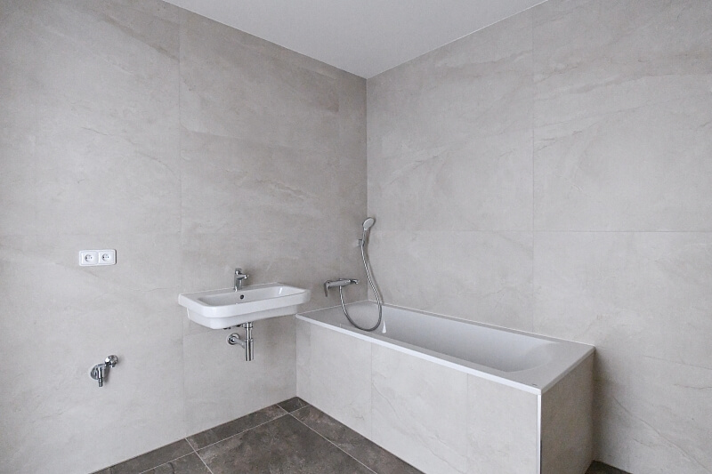 Karlovy Vary - Karlovy Vary | Sale, Apartment One-bedroom (2+kk), 98 m²