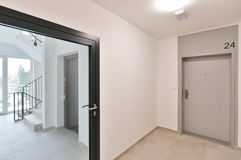 Karlovy Vary - Karlovy Vary | Prodej, Byt 2+kk, 98 m²