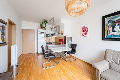 Laurinova, Stodůlky - Praha 5 | Prodej, Byt 2+kk, 69 m²