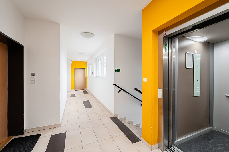 Laurinova, Stodůlky - Praha 5 | Prodej, Byt 2+kk, 69 m²