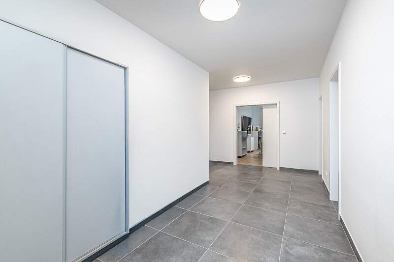 Karlovy Vary - Karlovy Vary | Sale, Apartment Three-bedroom (4+kk), 102 m²