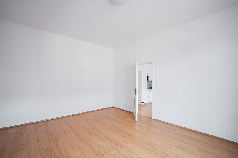 Svornosti, Smíchov - Prague 5 | Sale, Apartment Two-bedroom (3+kk), 94 m²