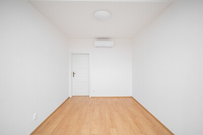 Svornosti, Smíchov - Praha 5 | Prodej, Byt 2+kk, 68 m²