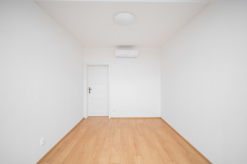 Svornosti, Smíchov - Prague 5 | Sale, Apartment One-bedroom (2+kk), 68 m²