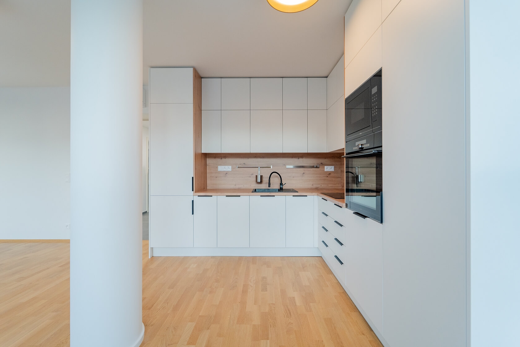 Dlouhá, Ostrava - Ostrava-město | Rent, Apartment Two-bedroom (3+kk), 118 m²