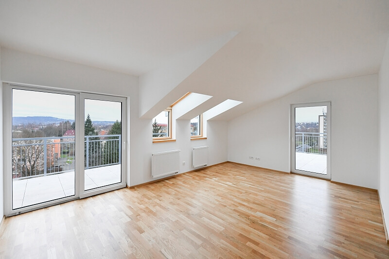 Karlovy Vary - Karlovy Vary | Sale, Apartment Three-bedroom (4+kk), 200 m²