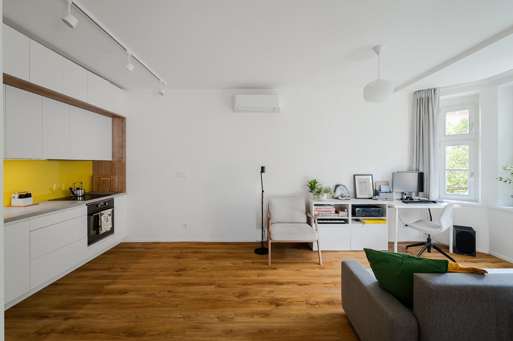 Žerotínova, Žižkov - Prague 3 | Rent, Apartment One-bedroom (2+kk), 59 m²