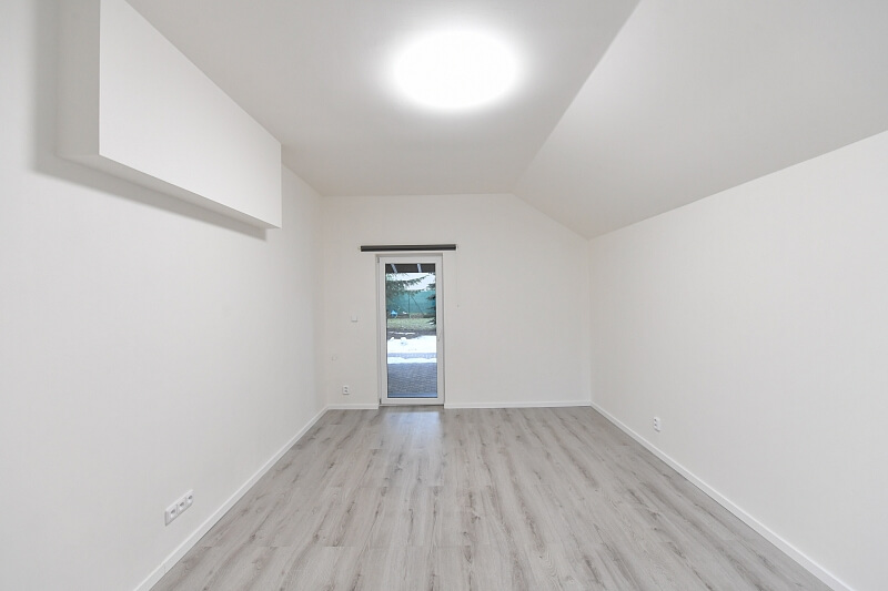 Utěšilova, Klánovice - Praha 9 | Pronájem, Rodinný dům 4+kk, 154 m²