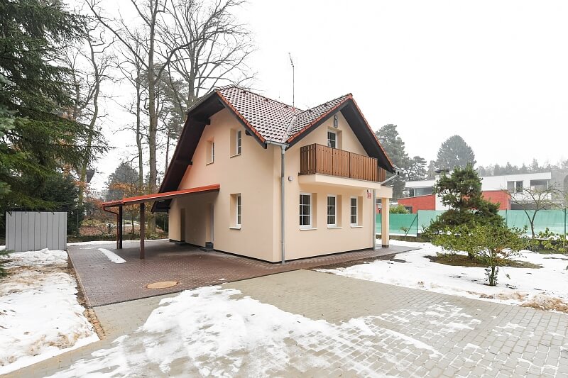 Utěšilova, Klánovice - Praha 9 | Pronájem, Rodinný dům 4+kk, 154 m²