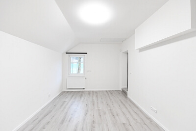 Utěšilova, Klánovice - Praha 9 | Pronájem, Rodinný dům 4+kk, 154 m²