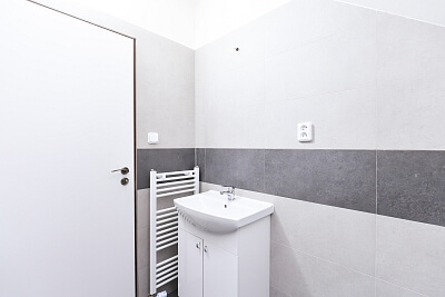 Utěšilova, Klánovice - Prague 9 | Rent, House Three-bedroom (4+kk), 154 m²