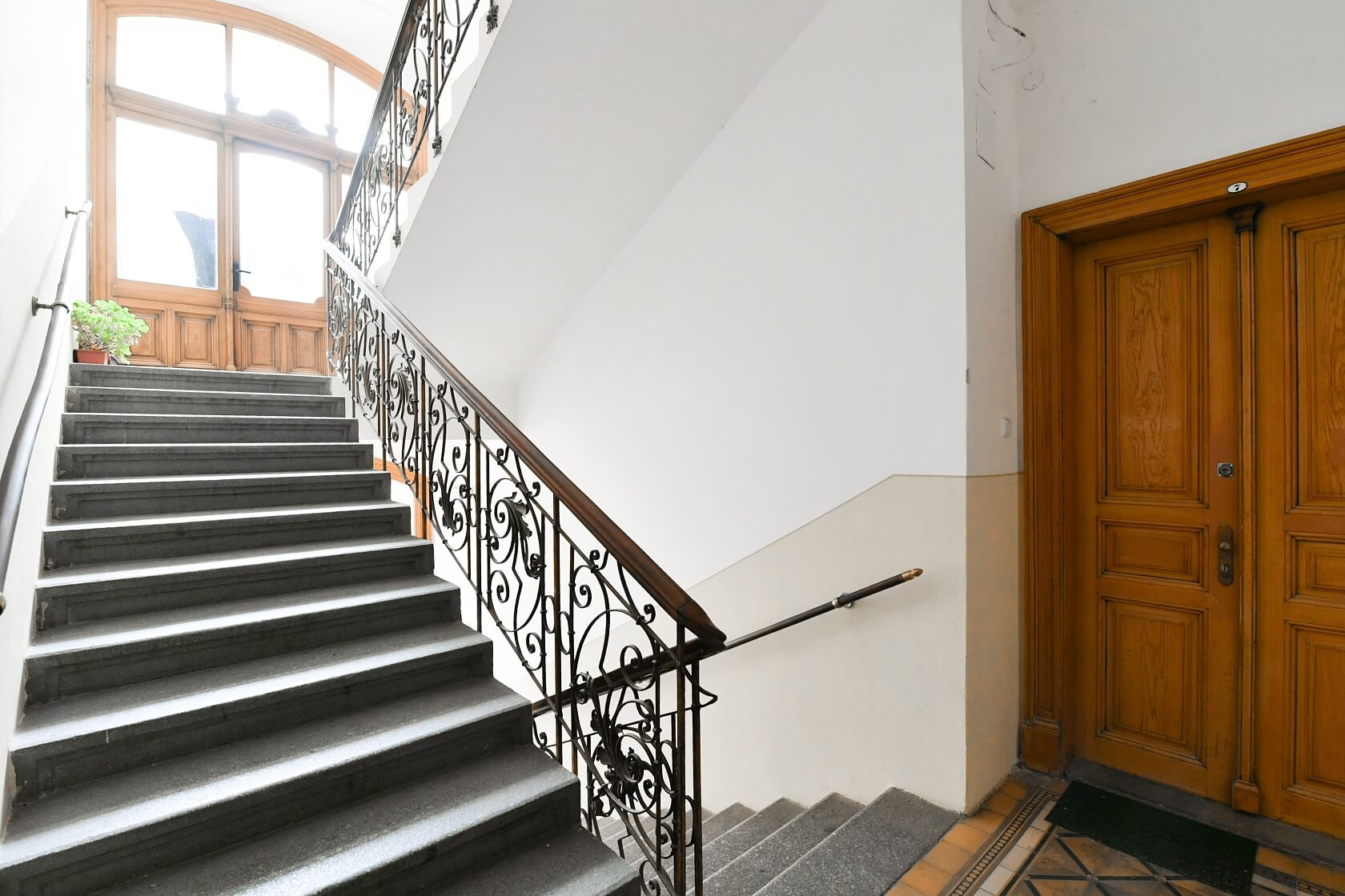 Mánesova, Vinohrady - Prague 2 | Rent, Apartment Two-bedroom (3+kk), 88 m²